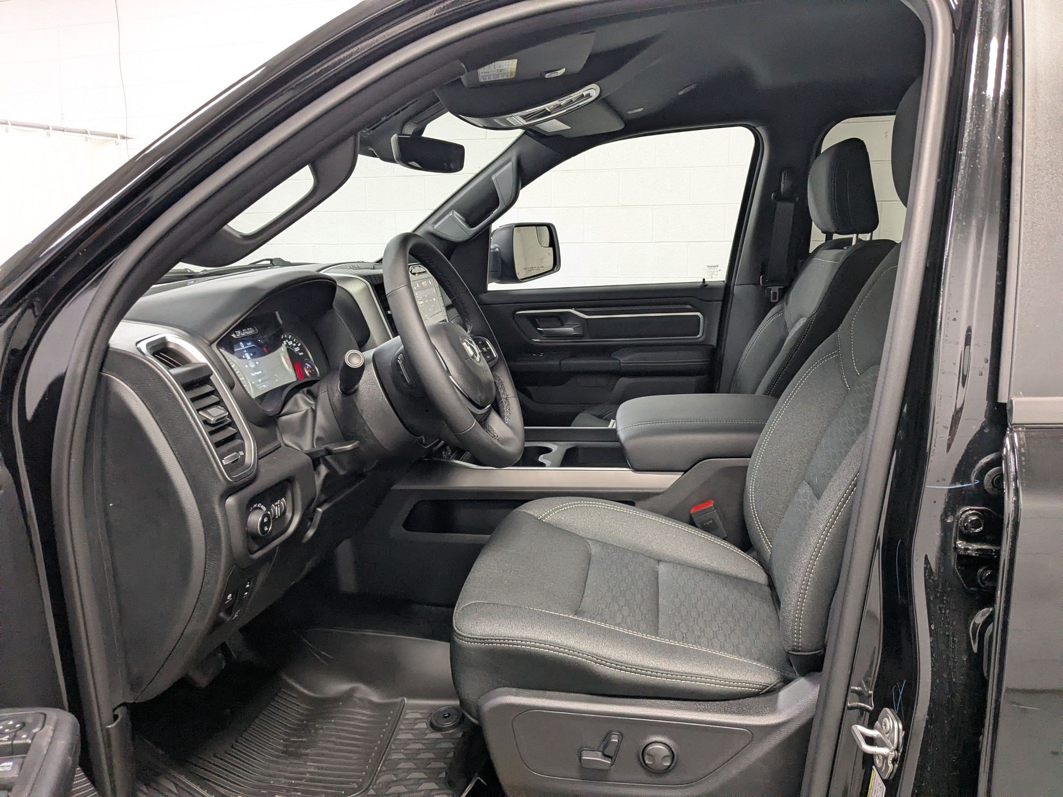 New 2026 Diamond Black Crystal Pearlcoat RAM Big Horn image 14