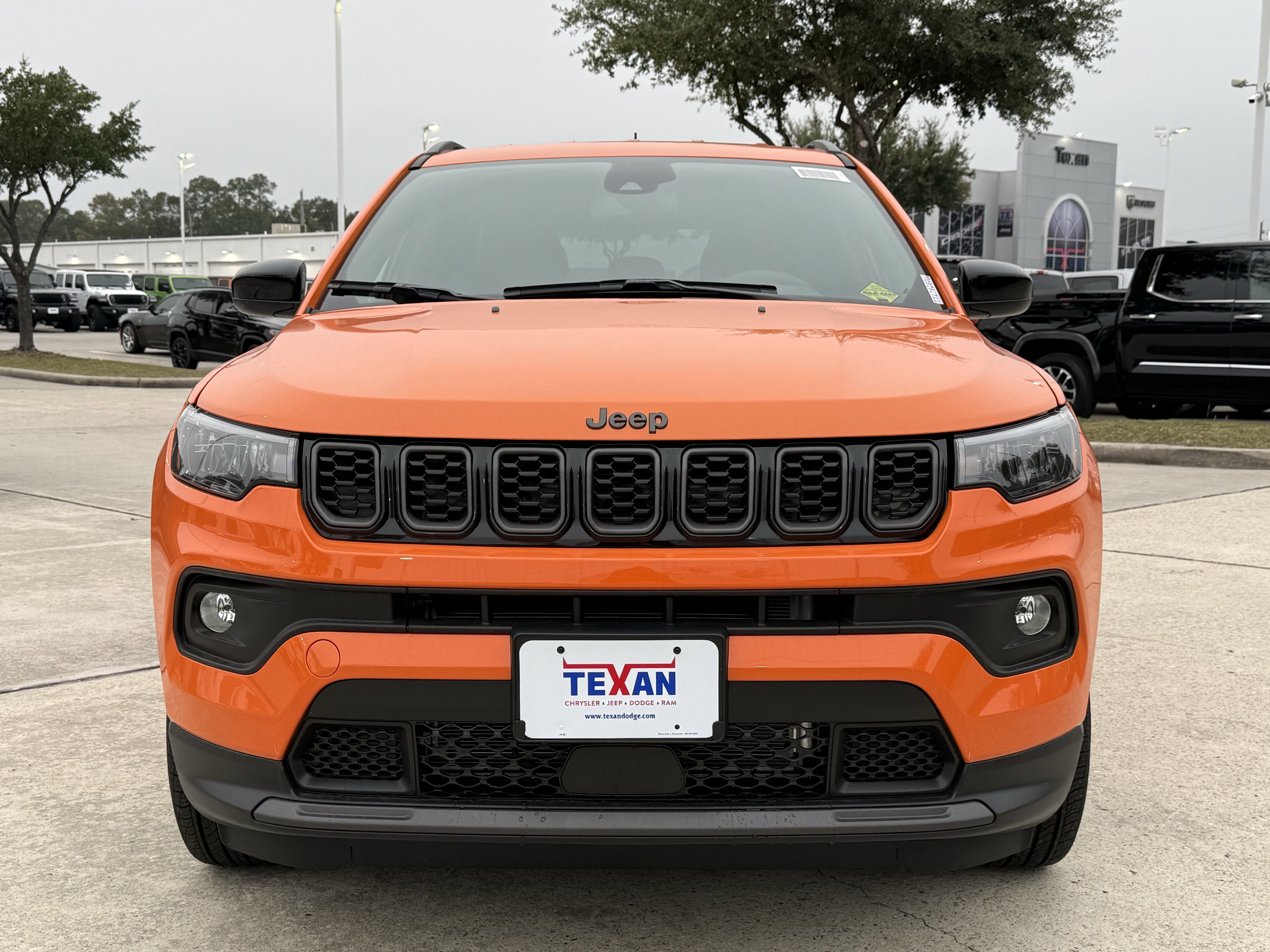New 2026 Joose (DISC) Jeep Latitude Altitude image 6