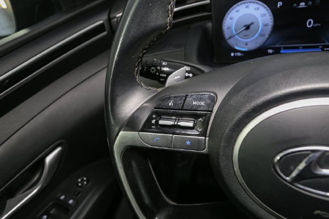 Used 2022 Black Hyundai SEL Premium image 27