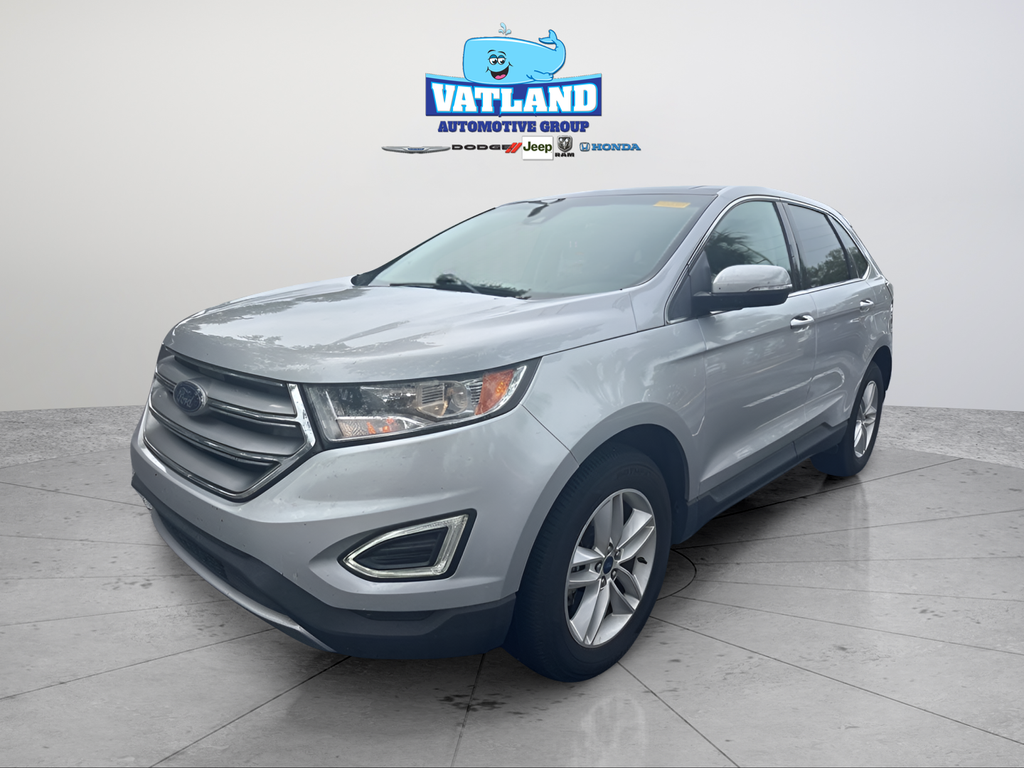Used 2018 Silver Ford SEL image 12