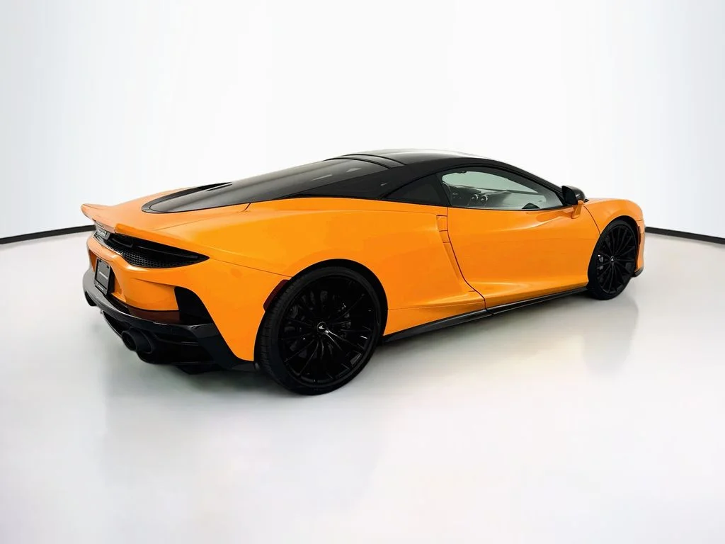 Used 2021 Orange McLaren Base image 5