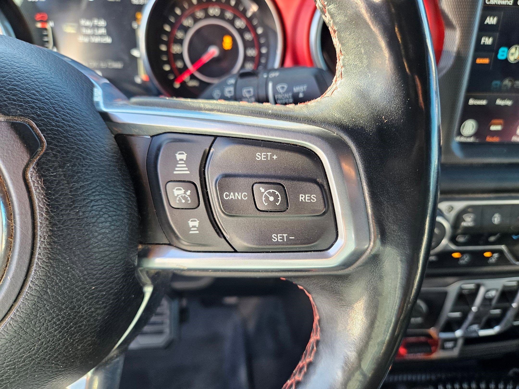 Used 2019 Bright White Clearcoat Jeep Rubicon image 18