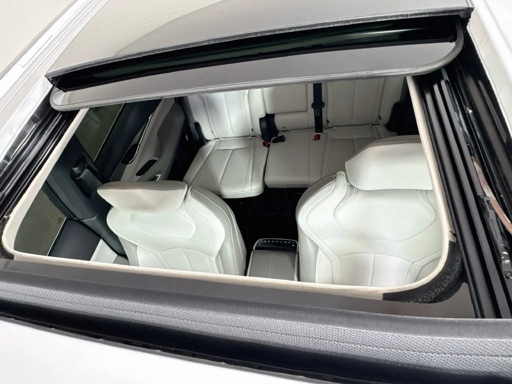 Certified Used 2027 White INFINITI LUXE image 29