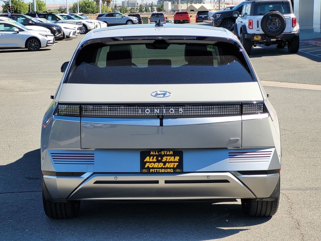 Certified Used 2023 Gray Hyundai Limited image 5