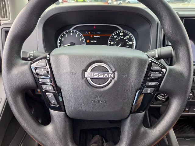 New 2027 Glacier White Nissan Crew Cab S image 18