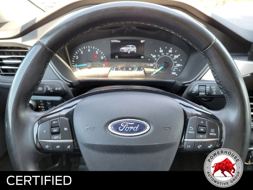 Used 2022 White Ford SEL image 33