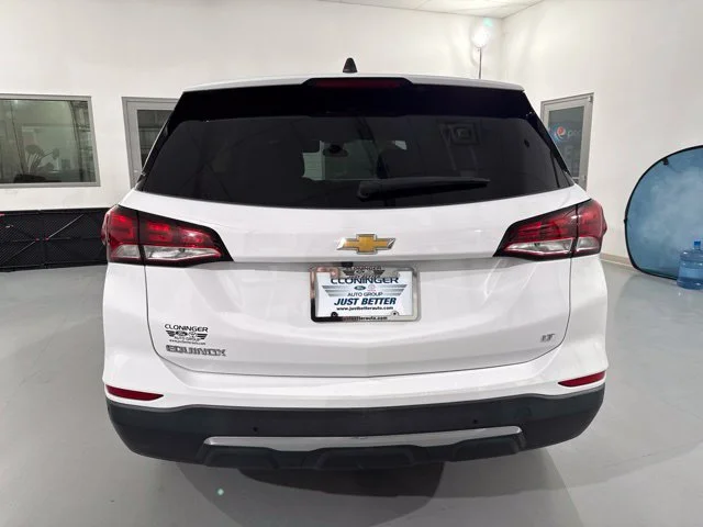 Used 2022 White Chevrolet LT image 7