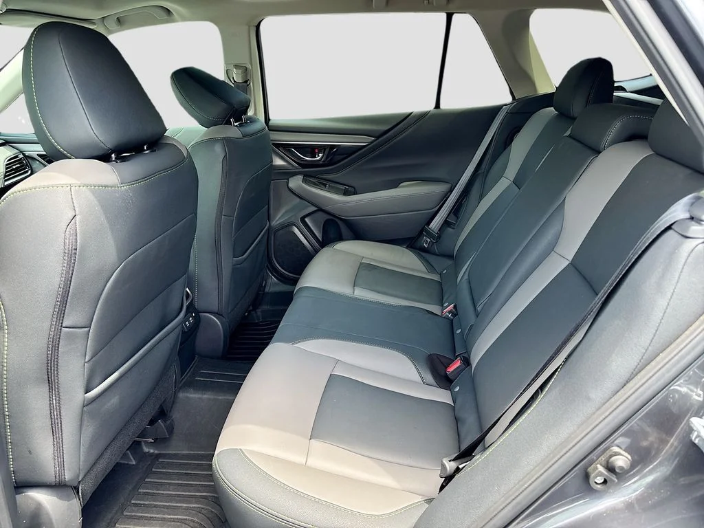 Used 2022 Gray Metallic Subaru Onyx Edition XT image 24
