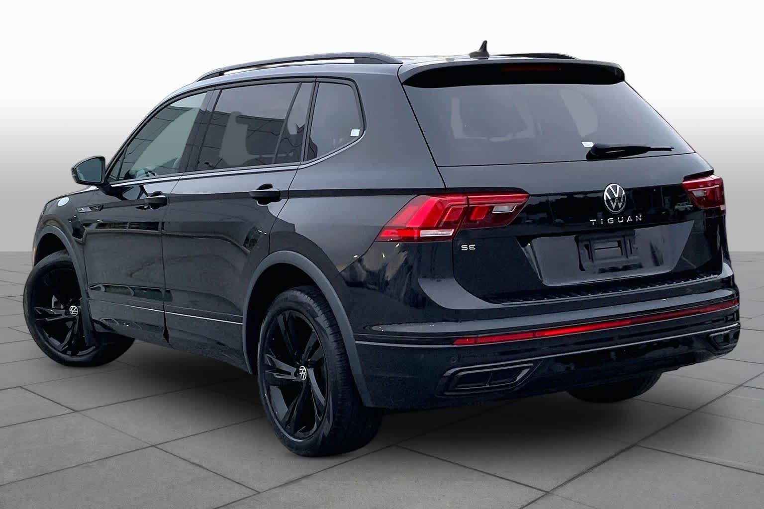 Used 2024 Deep Black Pearl Volkswagen SE R-Line Black image 11