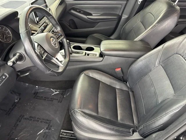 Used 2020 Black Nissan 2.5 SL image 20