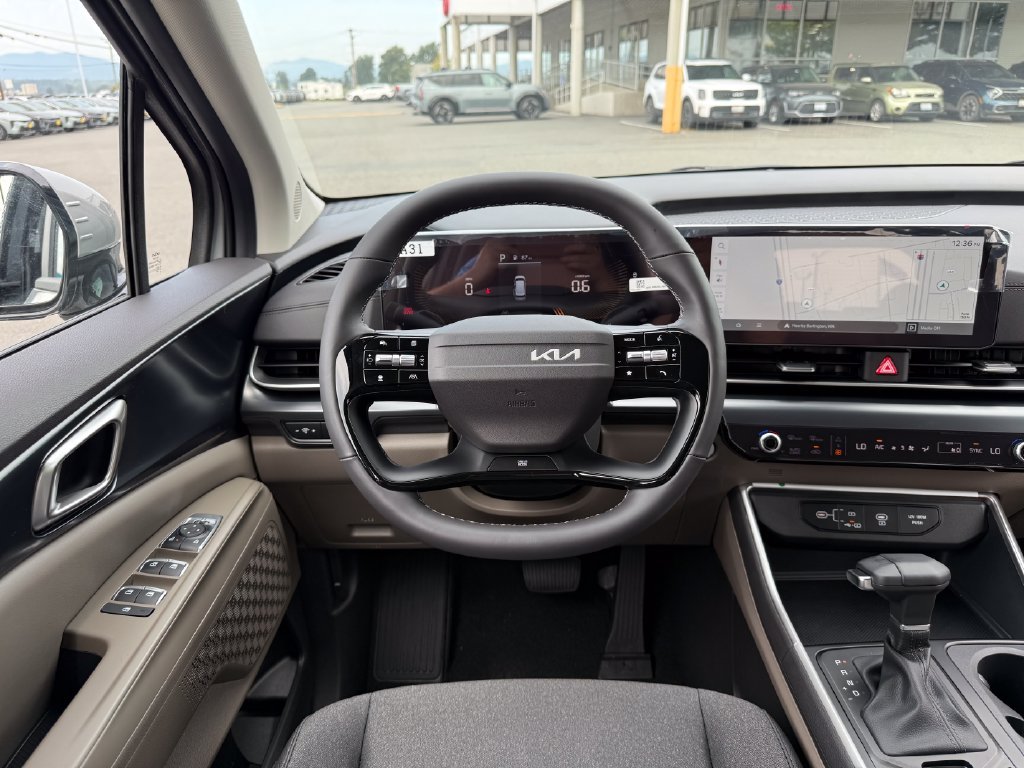 New 2027 Ceramic Silver Kia LX image 22