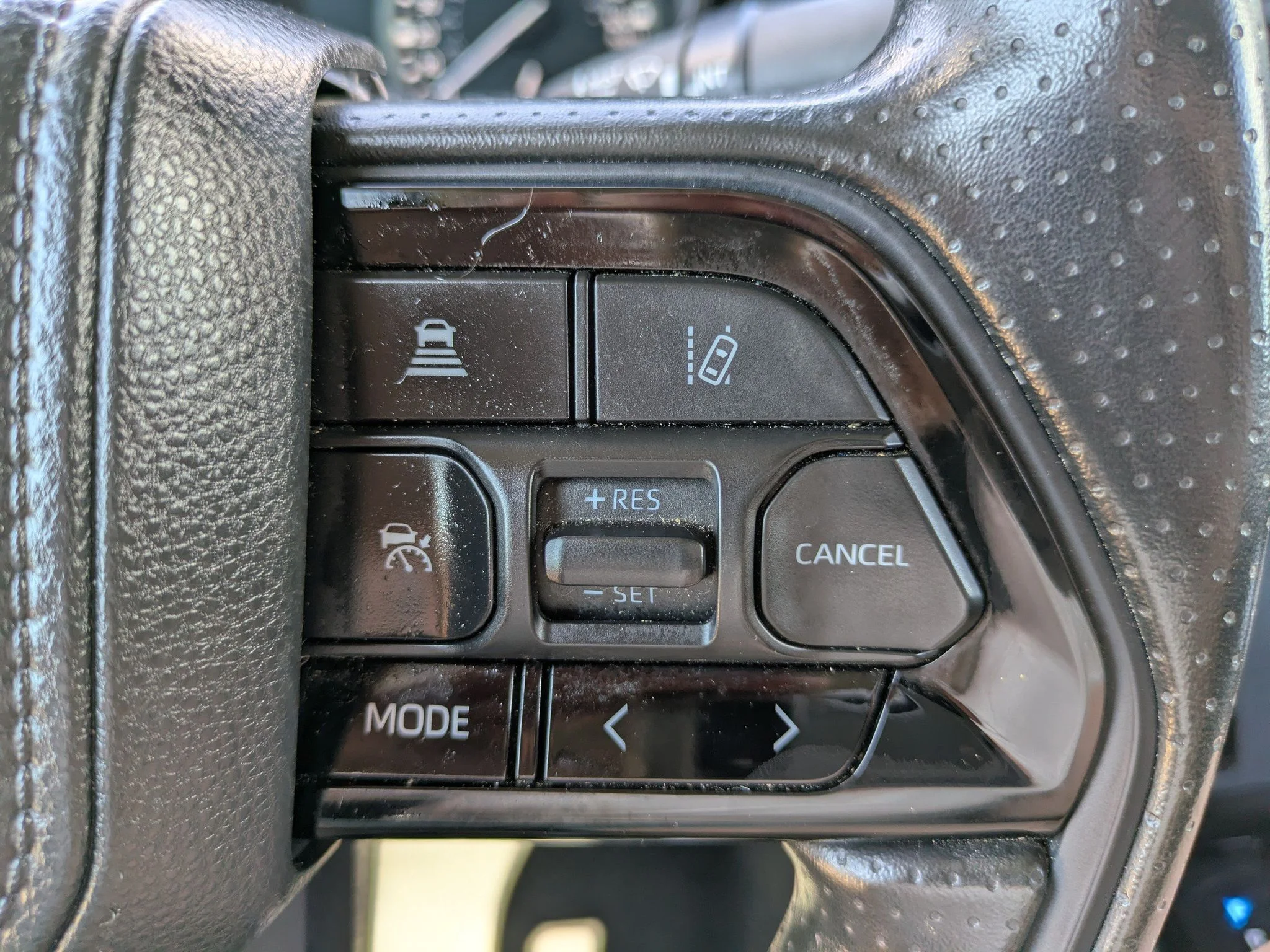 Used 2023 Midnight Black Metallic Toyota SR image 25