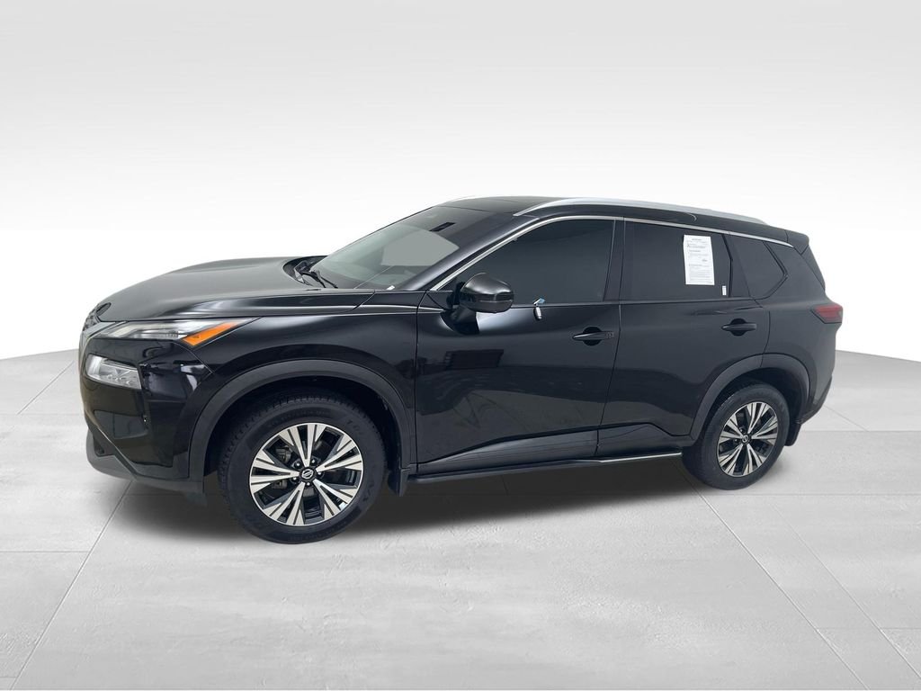 Used 2021 Black Nissan SV image 2