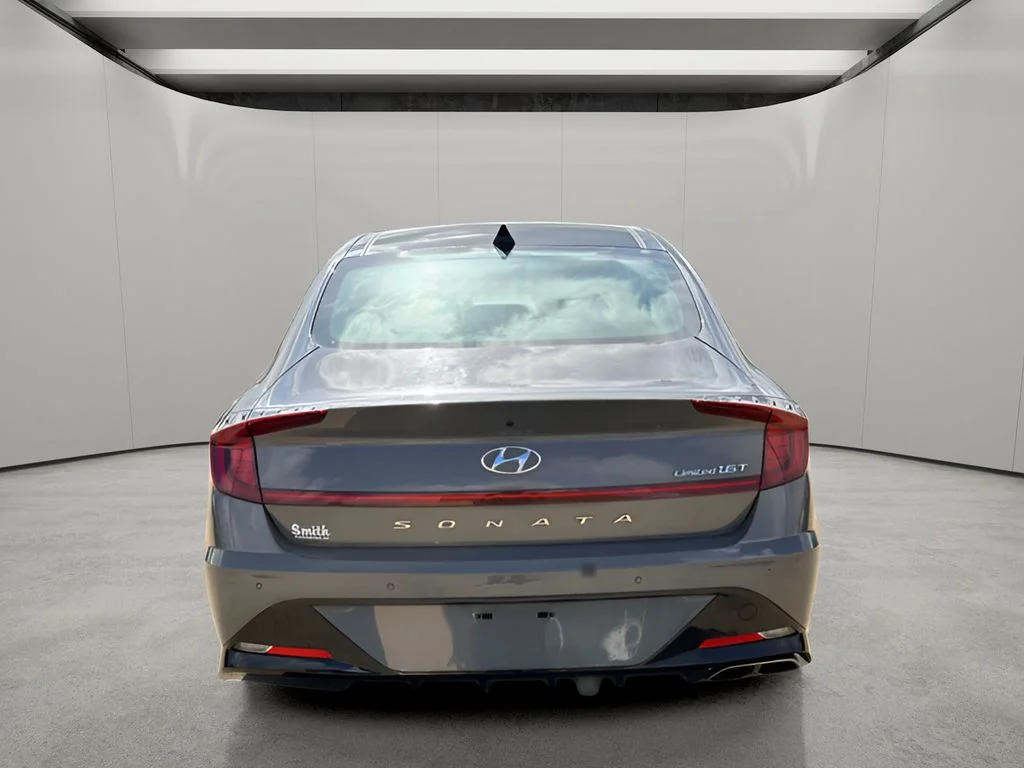 Used 2022 Hampton Gray Hyundai Limited image 5