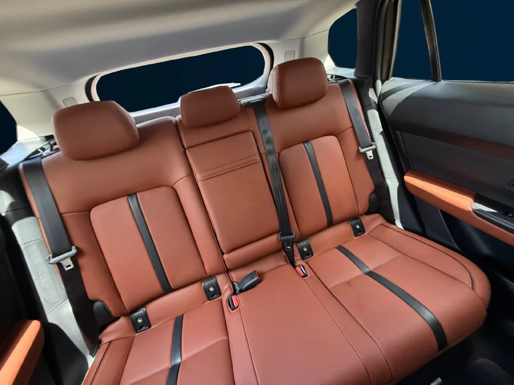 New 2026 Beige/tan Mazda 2.5 Turbo Meridian Edition image 18