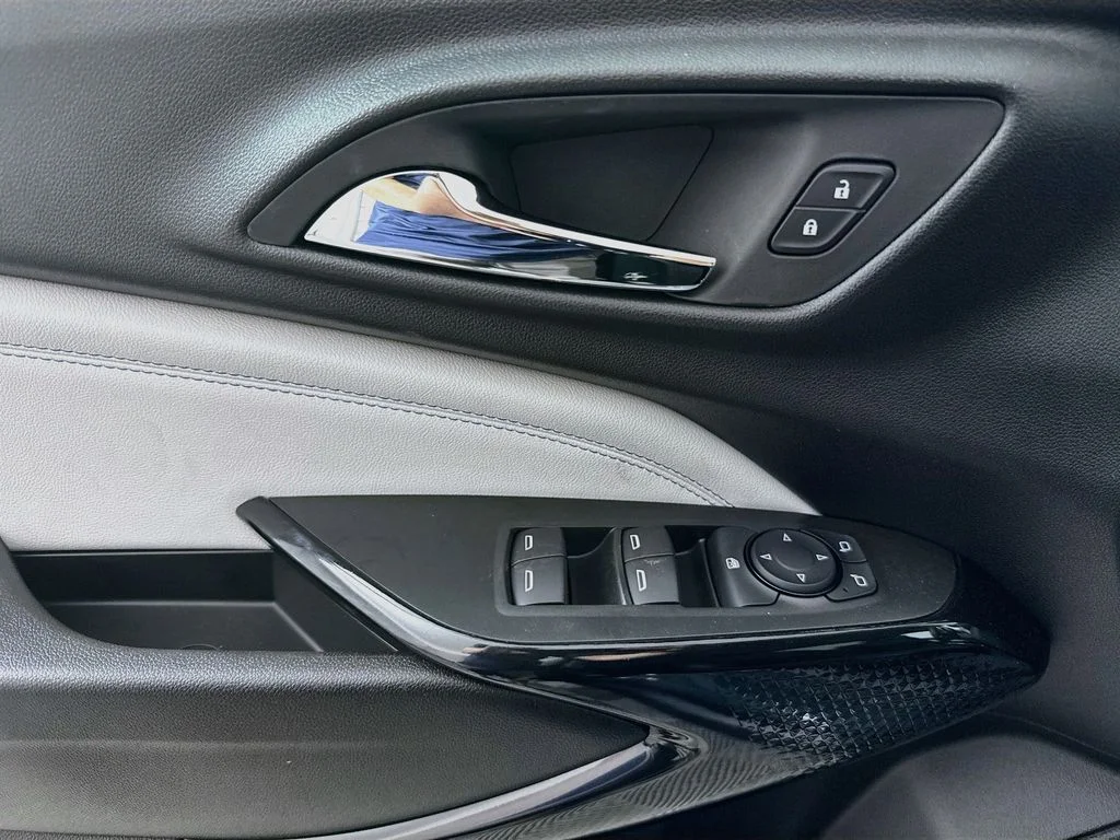 2026 Chevrolet Trax LT - Photo 17