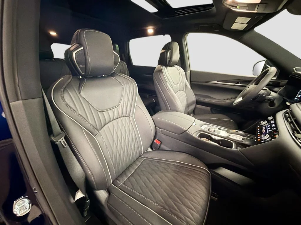 New 2027 GRAND BLUE INFINITI Autograph image 30