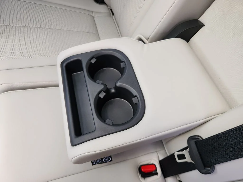 New 2027 GRAND BLUE INFINITI Luxe AWD image 16