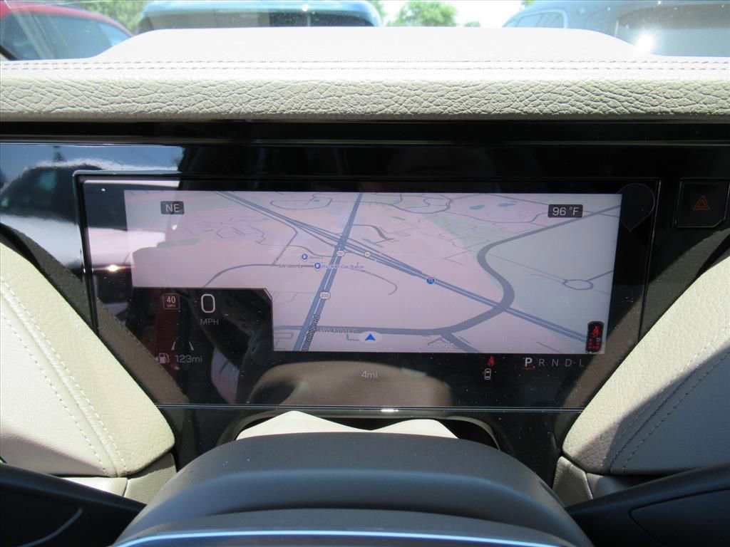 2026 GMC Yukon Denali - Photo 26