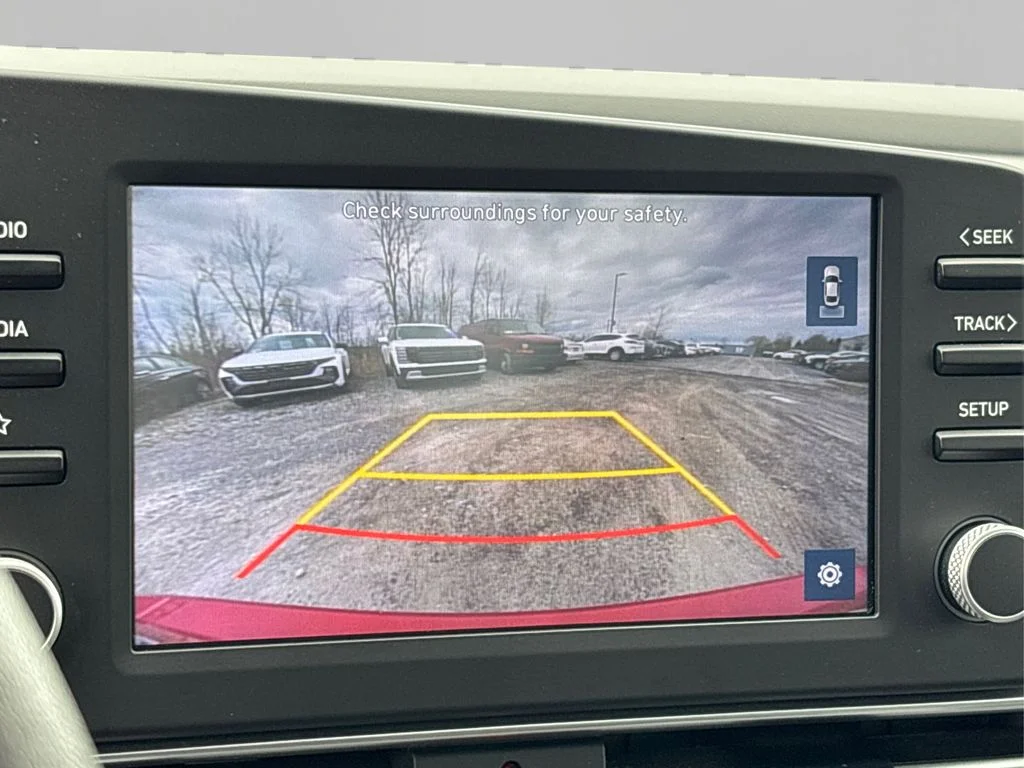 Used 2021 Red Hyundai SEL image 24
