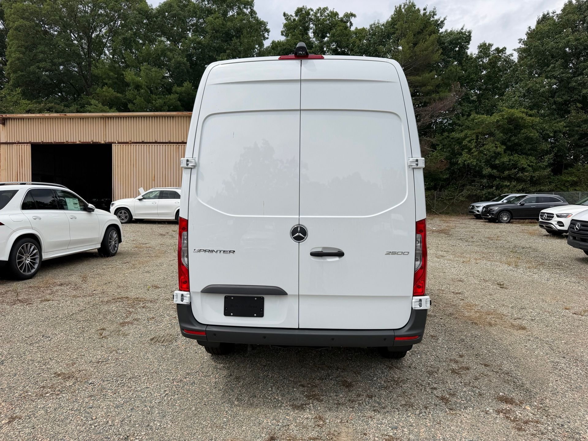 New 2026 Arctic White Mercedes-Benz Cargo 144 WB image 29