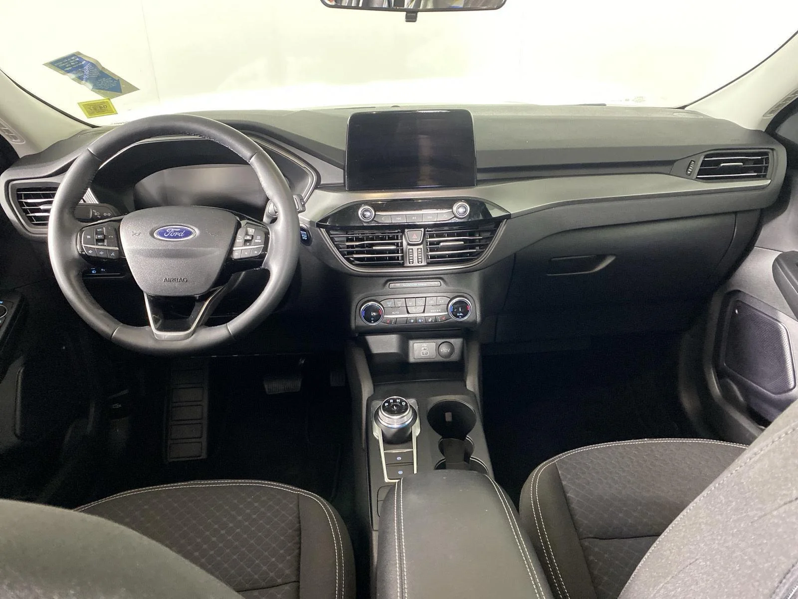 Used 2024 Agate Black Ford Active image 2