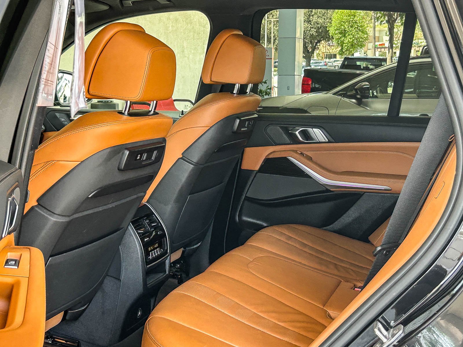 Used 2019 BLACK SAPPHIRE ME BMW SAV XDRIVE50I image 18