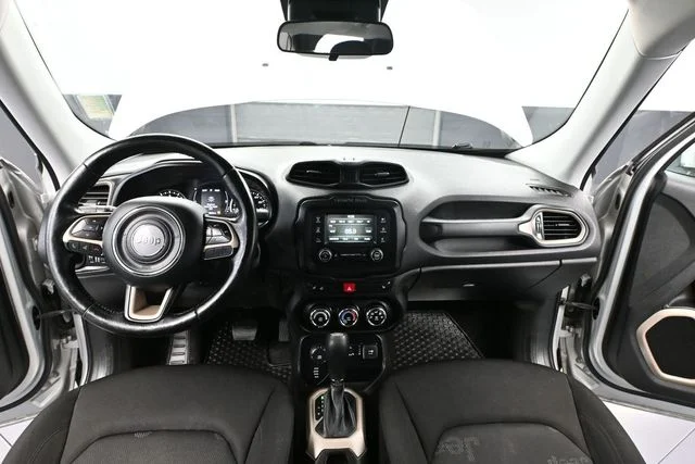 2017 Jeep Renegade Latitude - Photo 23