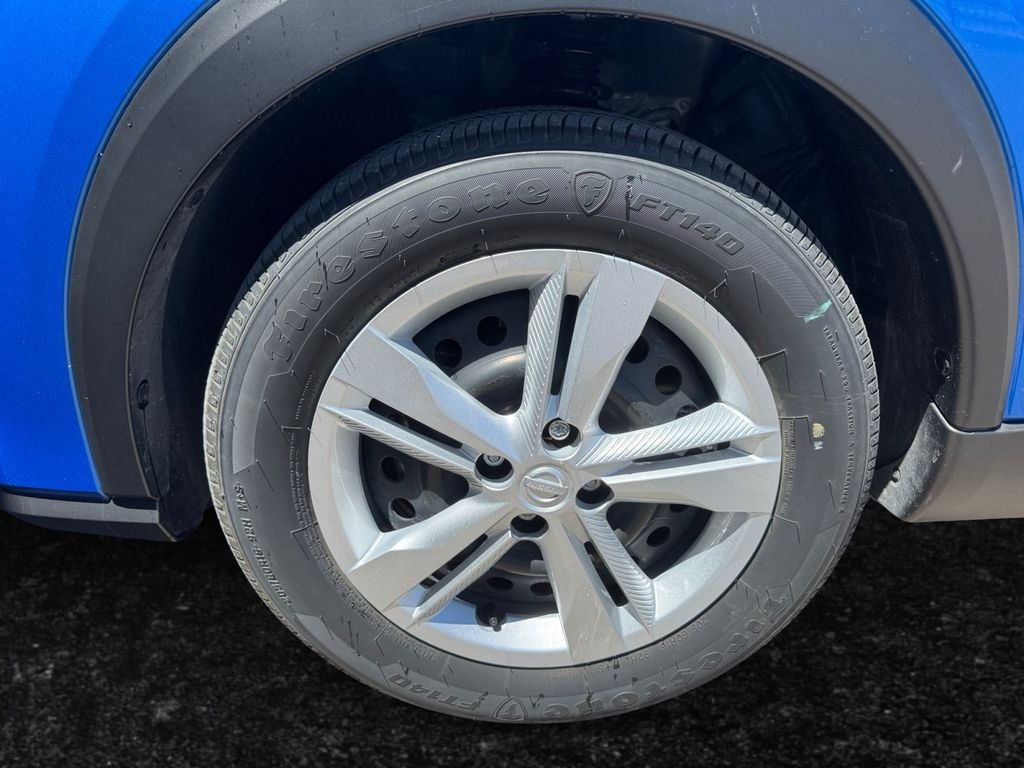 Used 2025 Blue Nissan S image 26