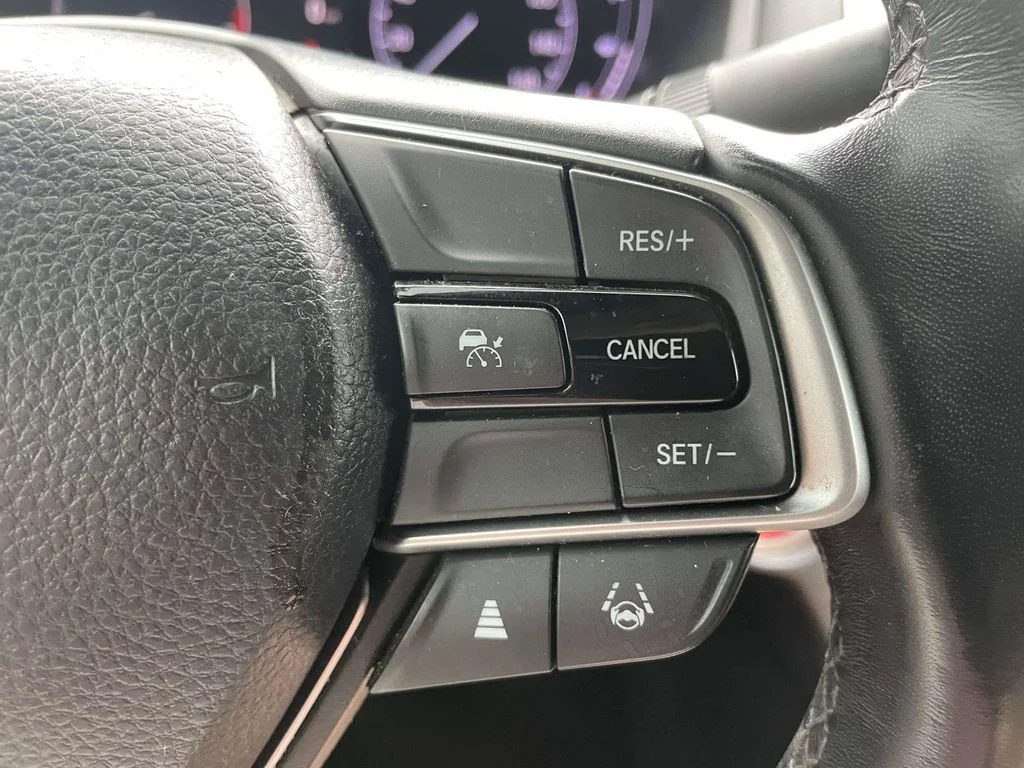 Certified Used 2021 Gray Honda EX-L image 25