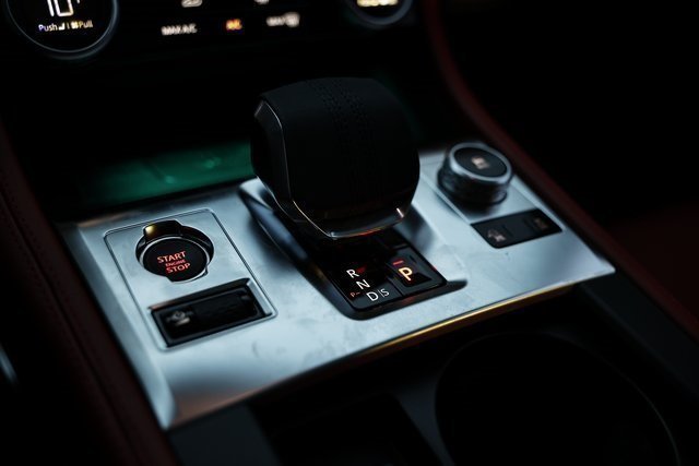 2026 Jaguar F-Pace R-Dynamic S - Photo 47