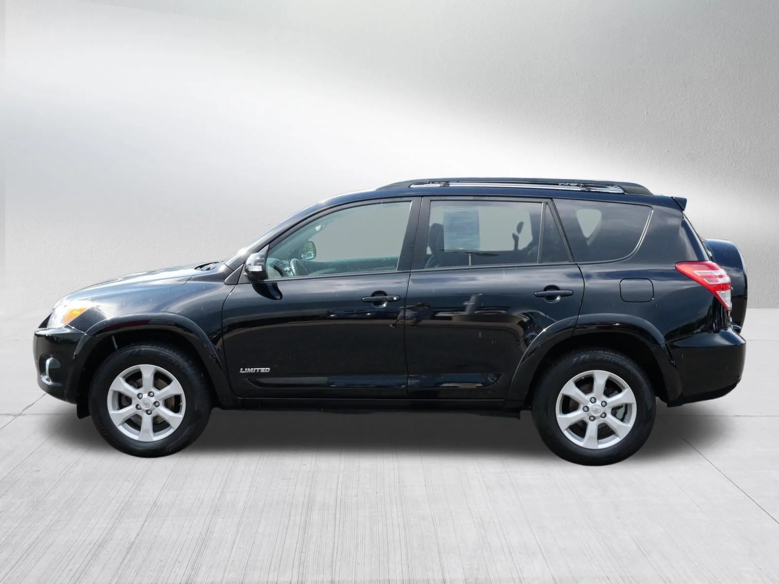 Used 2011 Black Toyota Ltd image 4