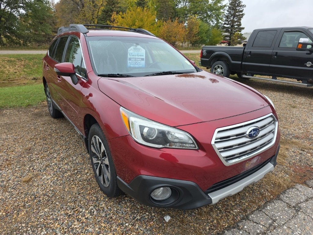 2016 Subaru Outback 2.5i Limited photo 2