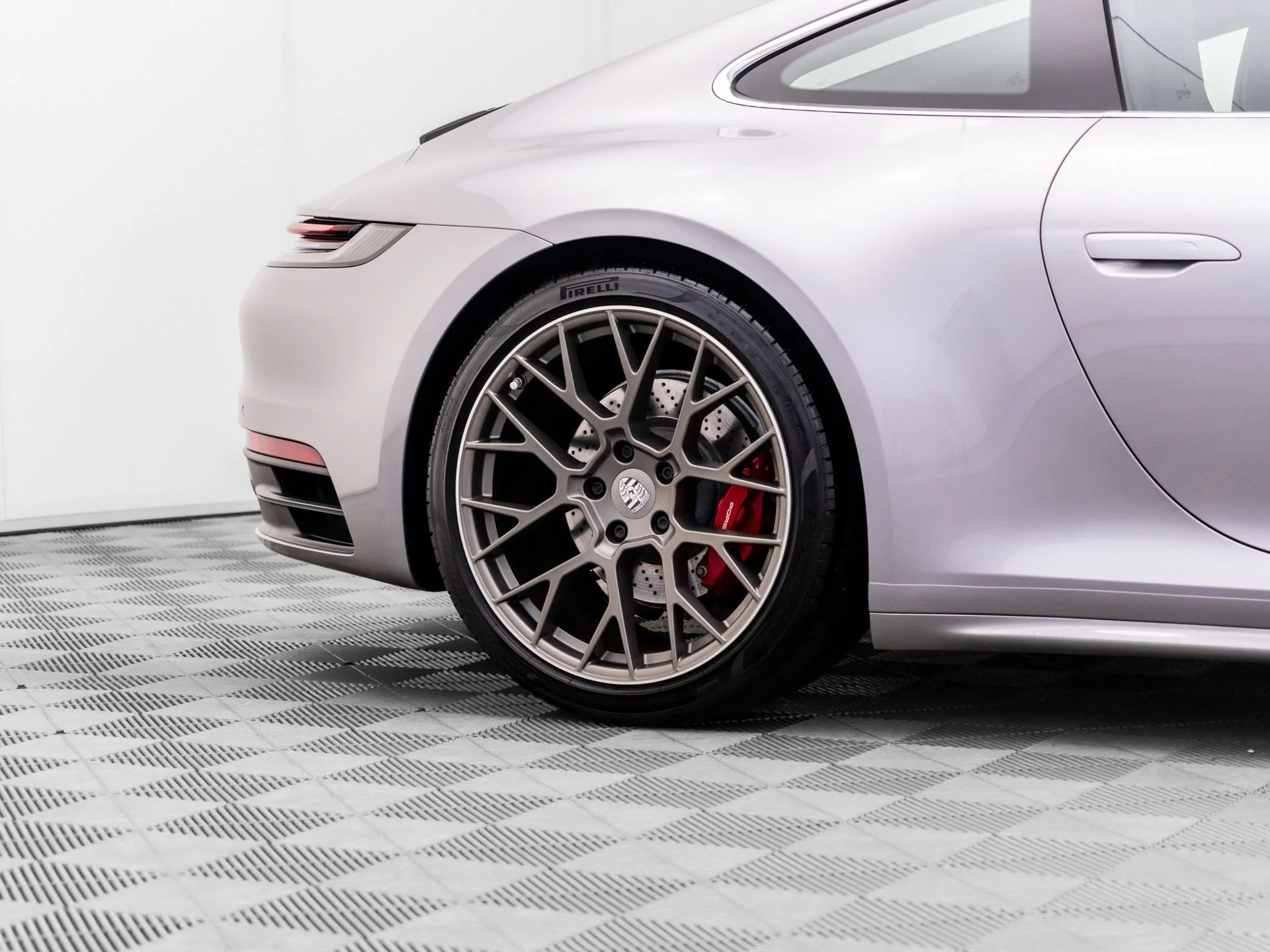Used 2020 Silver Porsche Carrera S image 32