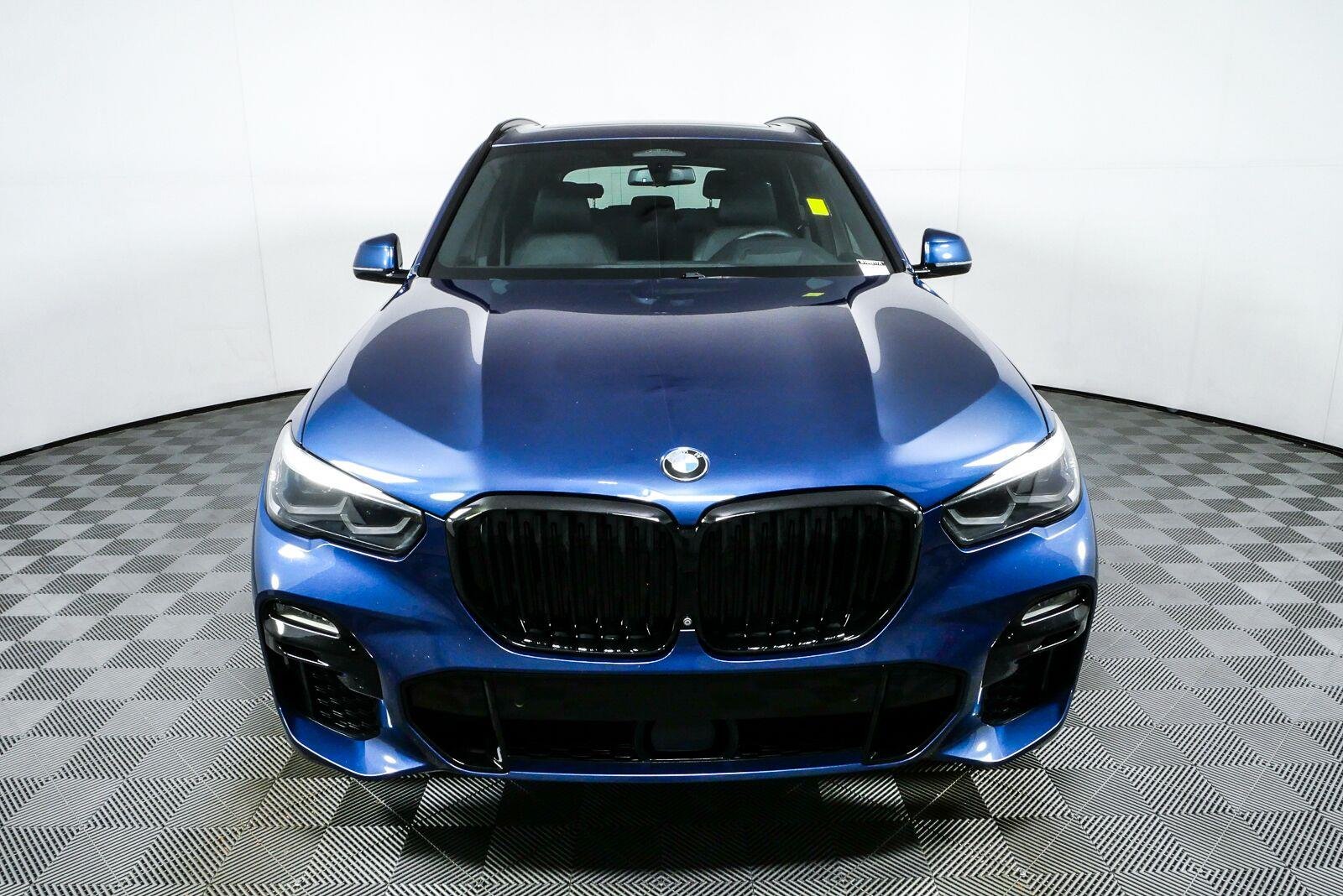 Used 2019 Tanzanite Blue II Metallic BMW xDrive40i image 27