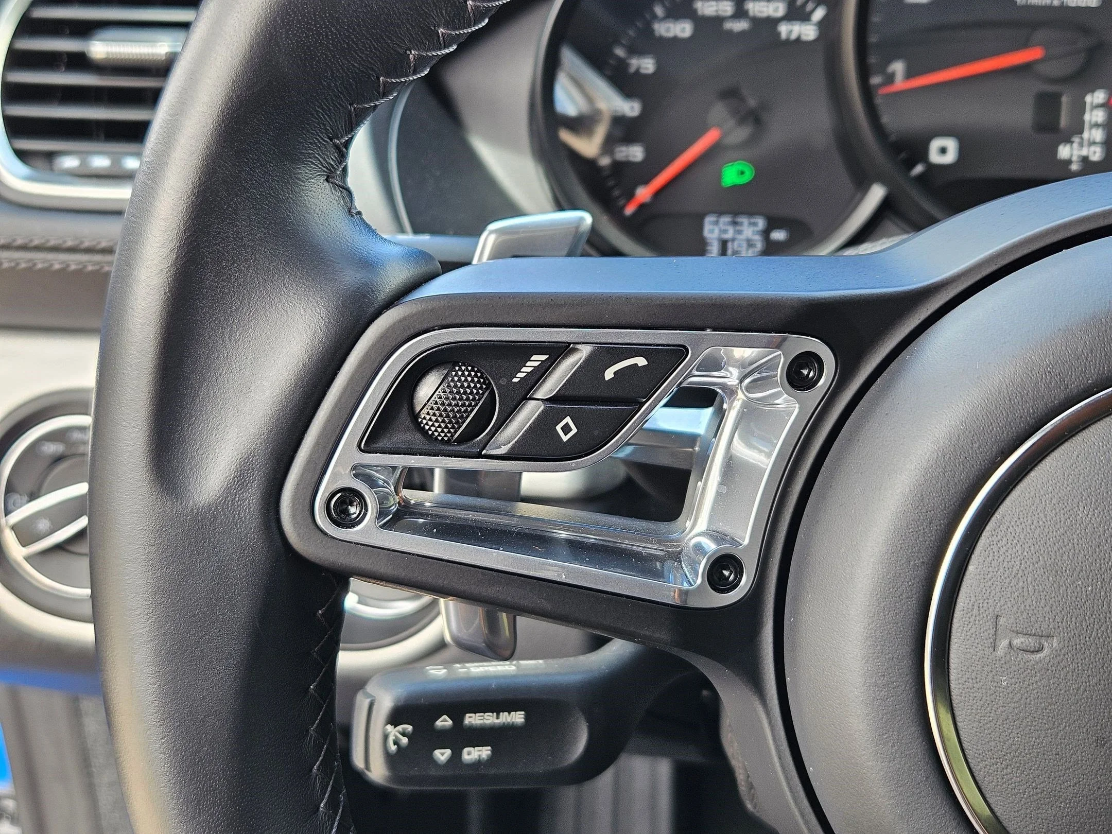 View 16