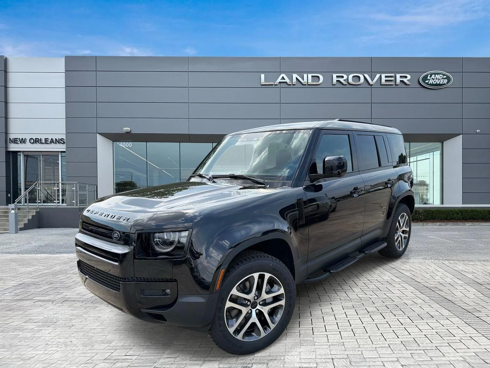 2026 Land Rover Defender 110 S P300's photo