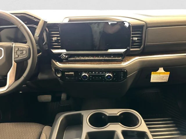 New 2026 White GMC SLE image 12