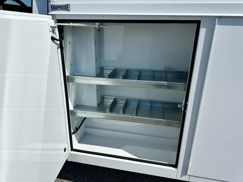New 2027 Oxford White Ford SRW Low KUV image 9