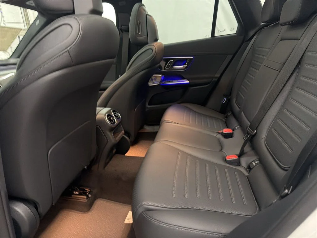 Certified Used 2026 White Mercedes-Benz GLC 300 image 20