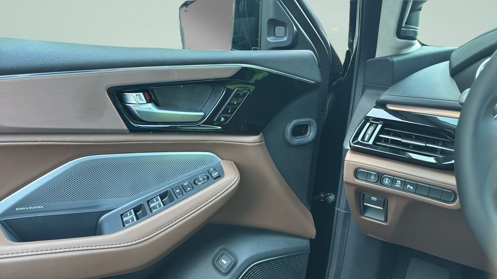 New 2026 Majestic Black Pearl Acura Technology Package image 17