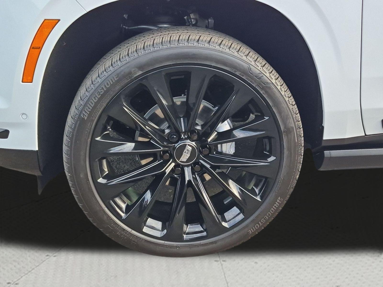 Used 2026 Vibrant White Tricoat Cadillac Platinum Sport image 33