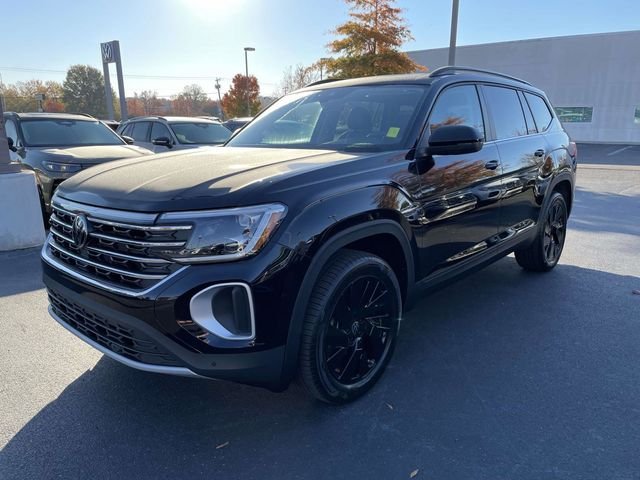 2026 Volkswagen Atlas SE w/Tech - Photo 3