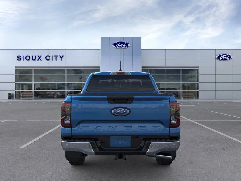 New 2025 Velocity Blue Metallic Ford XLT image 5