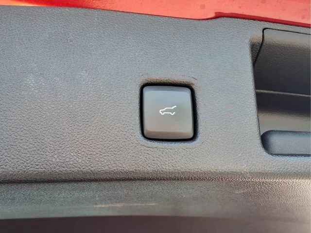 Used 2025  Ford ST-Line Select image 22