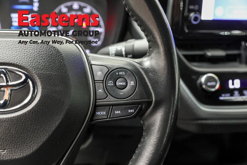 Used 2024 White Toyota SE Nightshade image 16