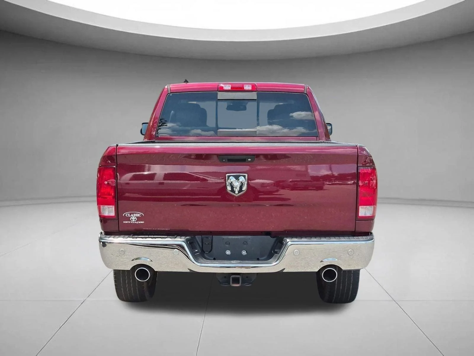 Used 2017 Delmonico Red Pearlcoat Ram Big Horn image 4
