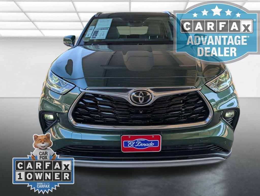 Used 2025 Green Toyota Platinum image 28