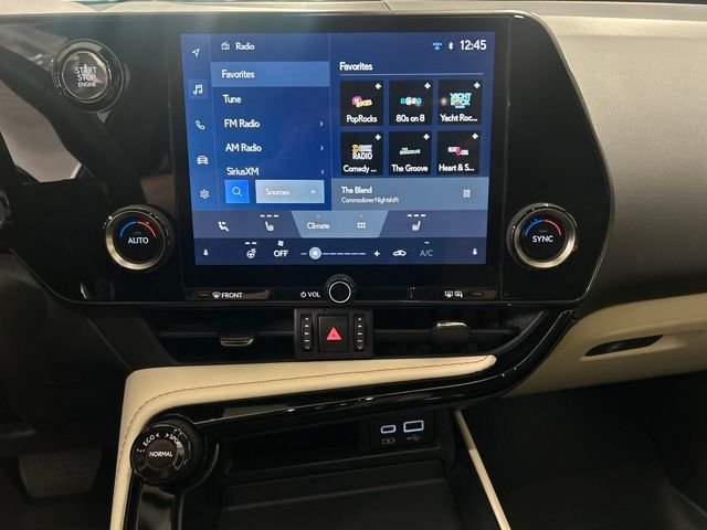 Used 2024 White Lexus 350 Base image 19