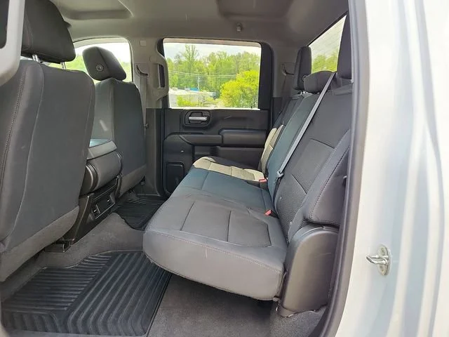 Used 2021 SUMMIT WHITE Chevrolet Custom image 10